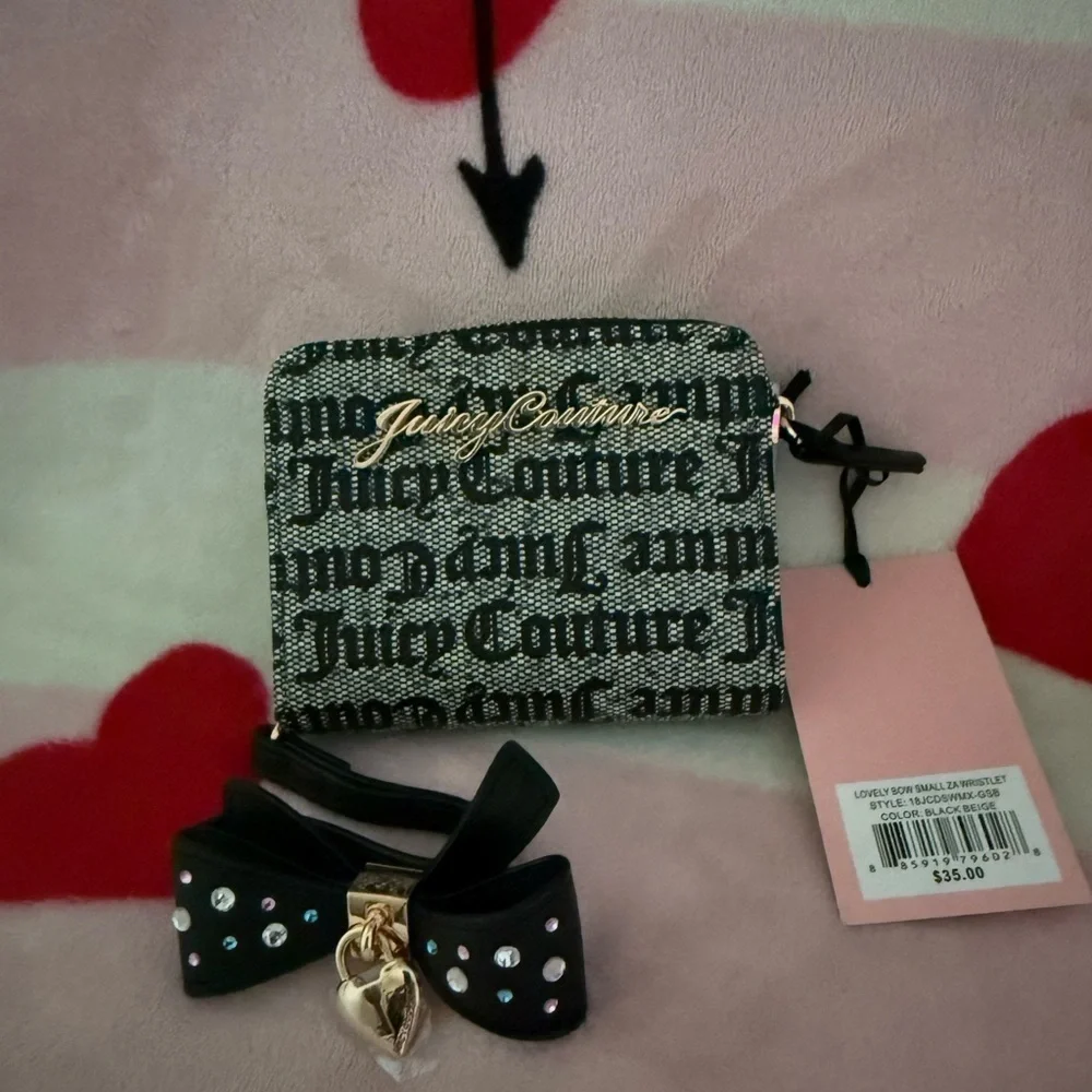 NWT Juicy Couture Black/Gray Wallet with Black Bow and Heart Charm
